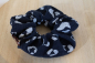 Preview: Haargummi Scrunchie - Leo dunkelblau - aus hochwertigen Musselin - handmade in Deutschland (Versandkostenfrei)